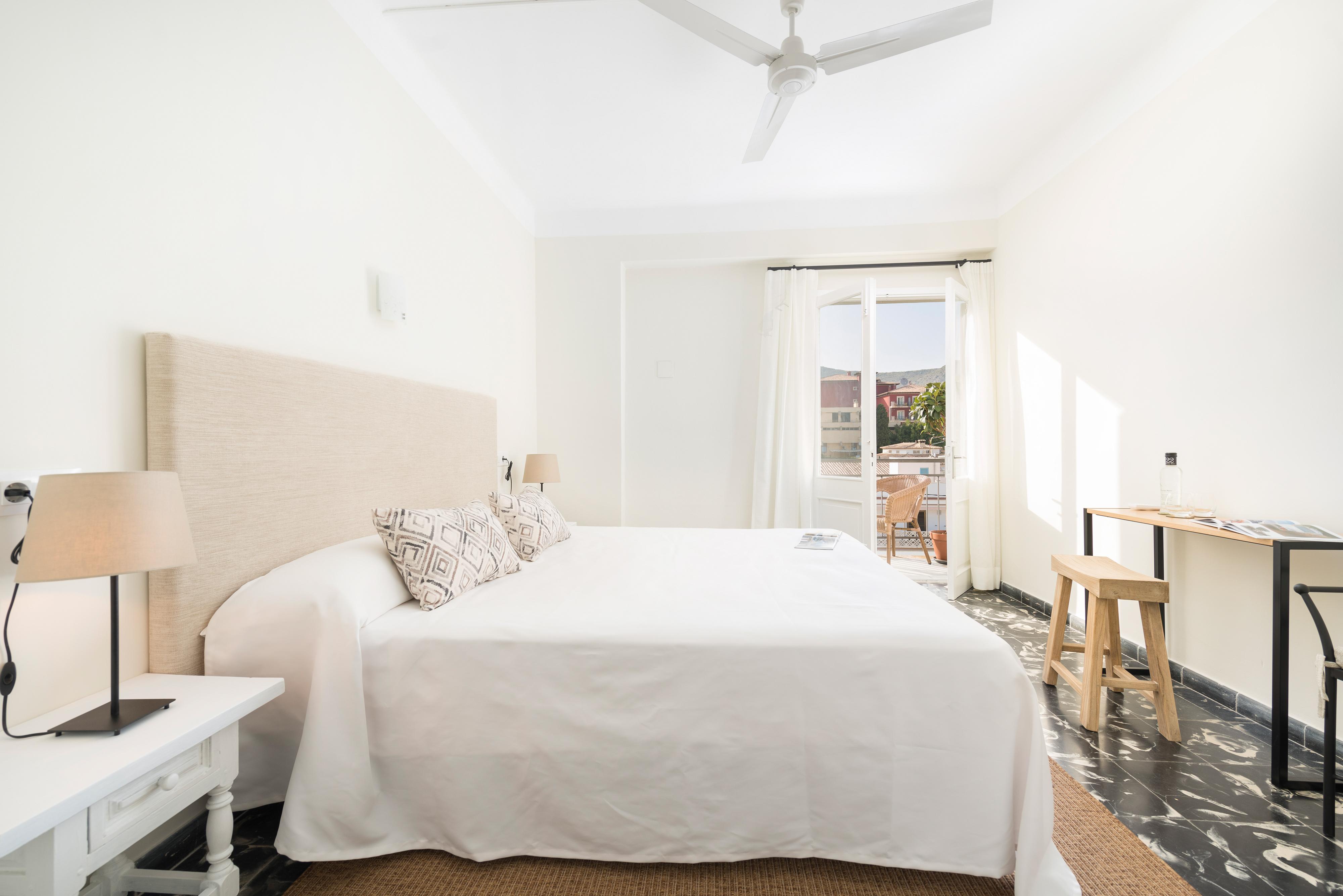Boutique Hotel Oriola Cala San Vicente  Ngoại thất bức ảnh