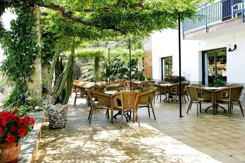Boutique Hotel Oriola Cala San Vicente  Ngoại thất bức ảnh