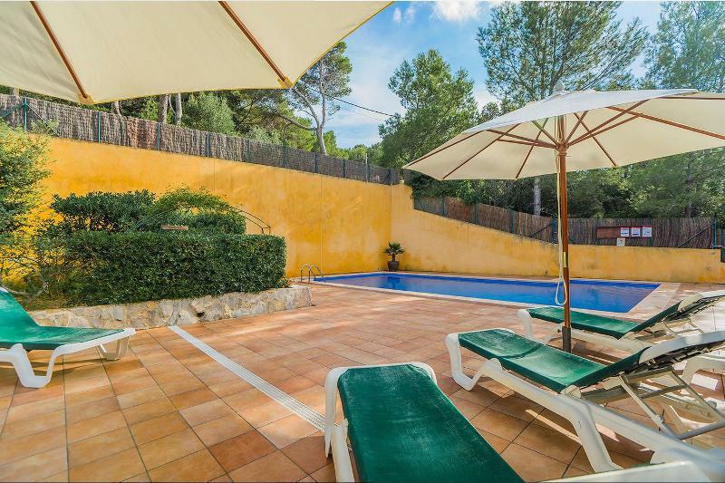 Boutique Hotel Oriola Cala San Vicente  Ngoại thất bức ảnh
